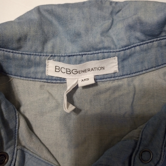 BCBGeneration‎ Denim Top - Picture 3 of 4